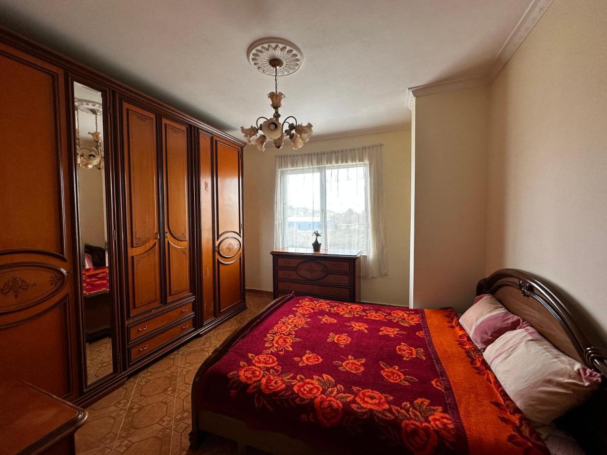 Privatunterkunft Sunny Riverside Tirana's Oasis - Breakfast & Dinner Tirana